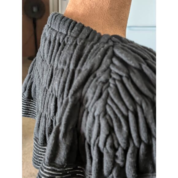 Designer Angel by Sabri Özel Black Knit Wool Blend Cardigan Italy Yarn Artwear - Picture 6 of 10